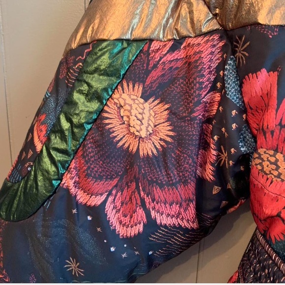 FARM RIO NEW Wild Bananas REVERSIBLE Quilted puffer jacket - Picture 3 of 8